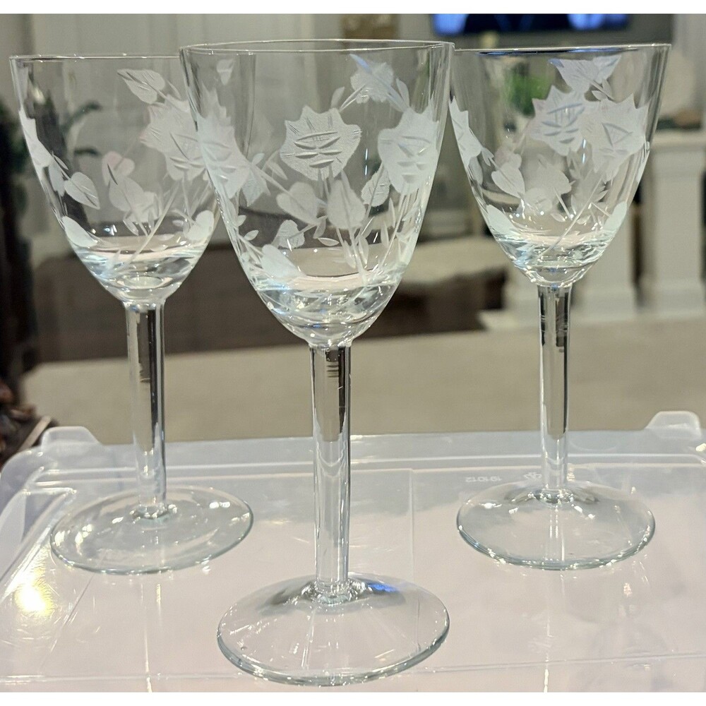 3 Tuscany Clear Crystal Wine Glasses  – 6.5” Etched Wildflower Pattern TOY32